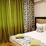 - Lets4holiday Warna