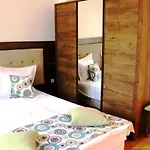 Apartament - Lets4holiday