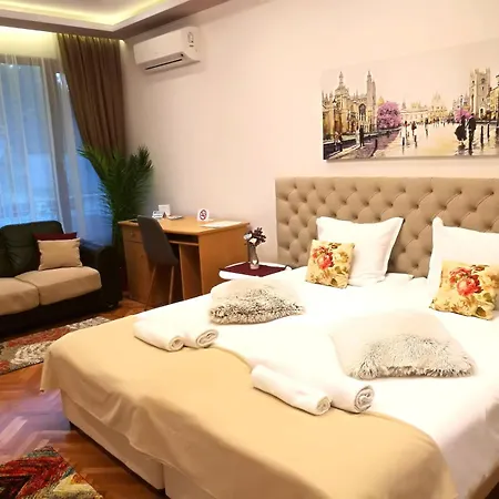 - Lets4holiday Apartment