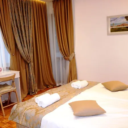 Apartment - Lets4holiday *