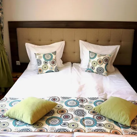 Апартаменты - Lets4holiday Варна