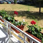 - Lets4holiday Apartment Varna