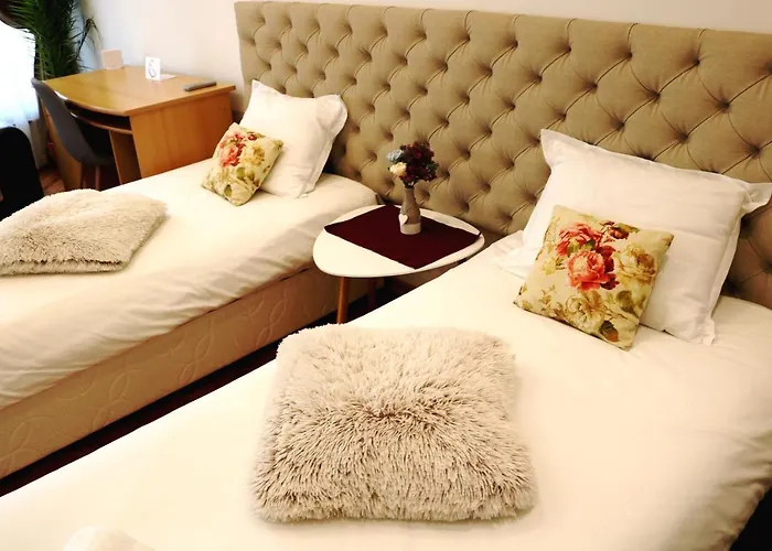 Apartment - Lets4holiday