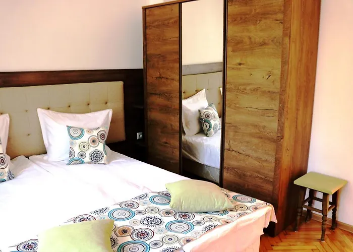 Apartment - Lets4holiday